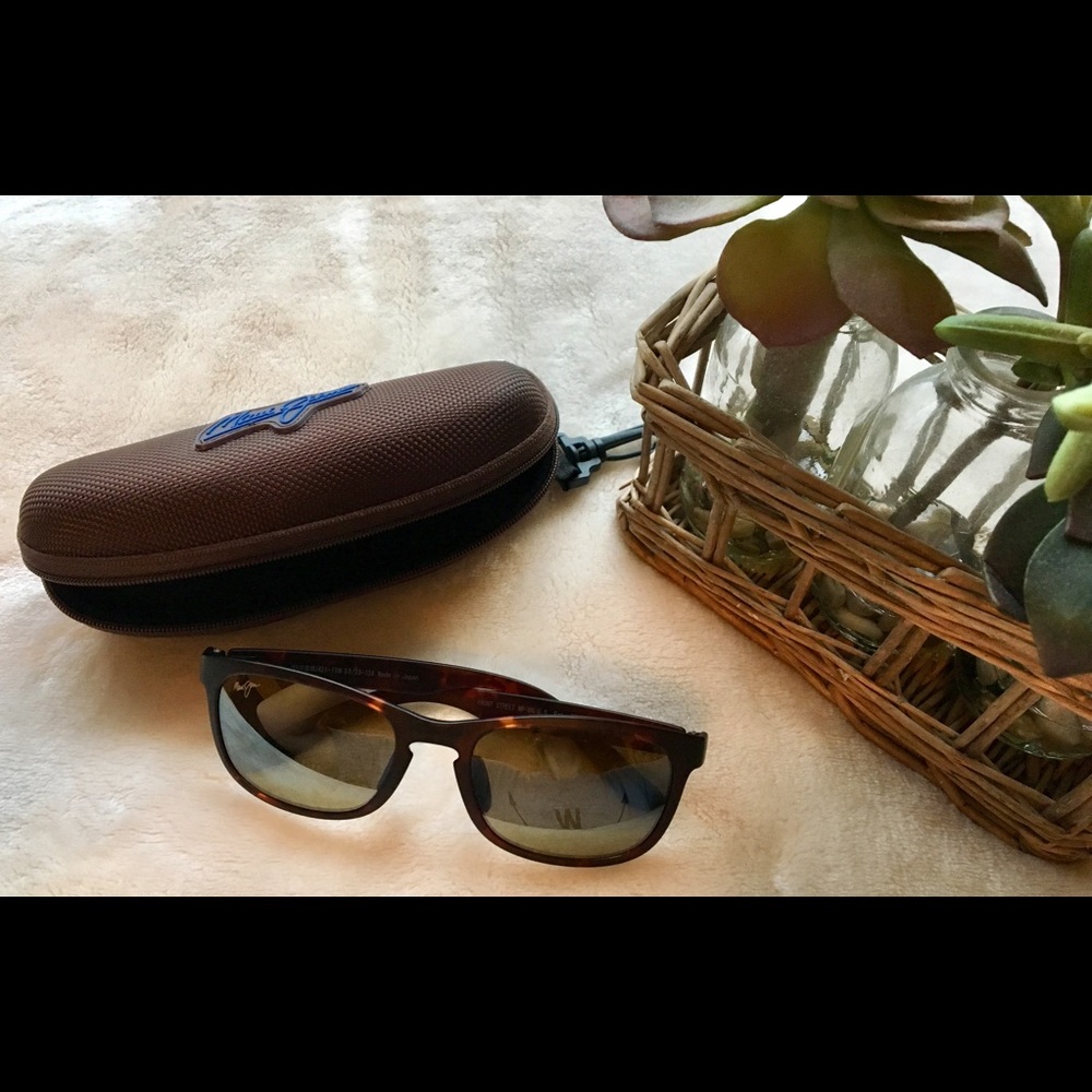 Maui Jim ‘Front Street’ Polarized Shades
